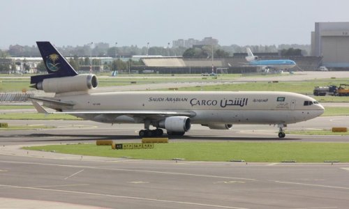 Saudi Arabian Airlines MD11F, HZ-ANB (1).jpg