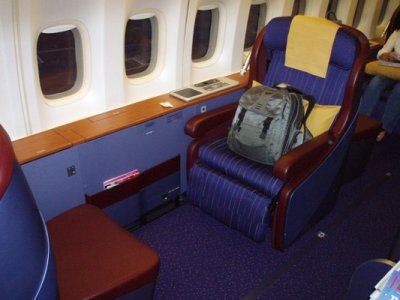 TG917 29jul F 2K.jpg