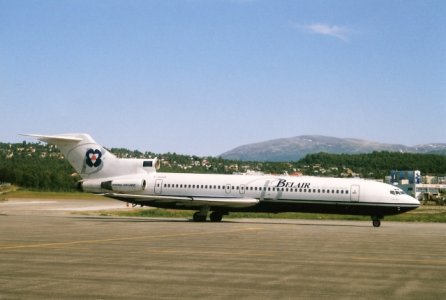 Bel Air 727 F-GCGQ edited.jpg