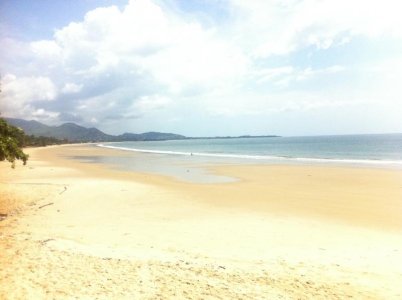 Lumley beach.jpg