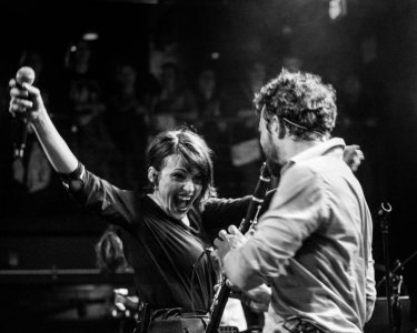 Møller_Thor_Caravan Palace-11.jpg