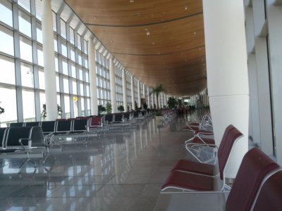 Borg_El_Arab_Airport_Departure_Hall.jpg