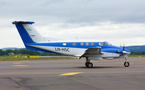 CJ7B8990.jpg