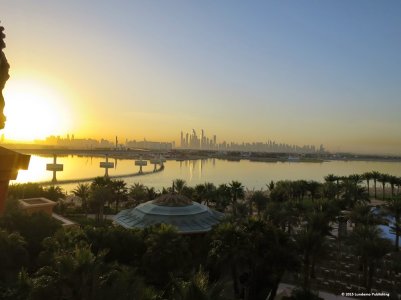 dubai1.jpg