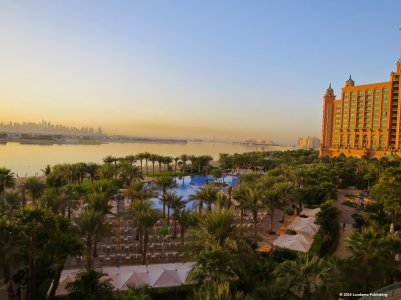 dubai2.jpg