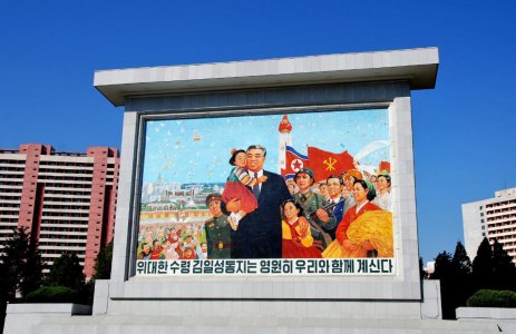 Familieidyll m Kim il Sung.jpg