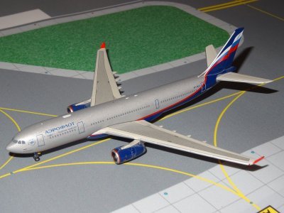 AEROFLOTT AIRBUS 330-200.JPG