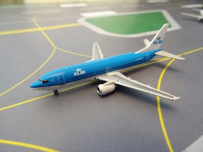 KLM BOEING 737-500.JPG