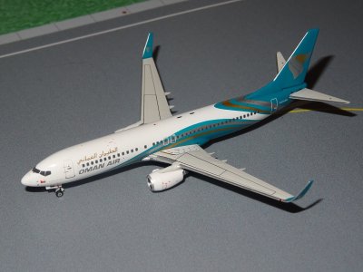 OMAN AIR BOEING 737-800.JPG