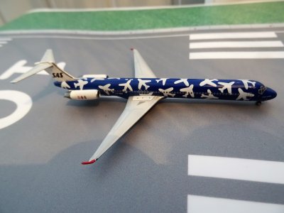 SAS MD 82 (3).JPG