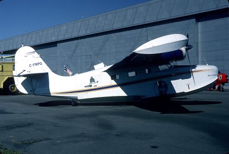 Sfly02.jpg