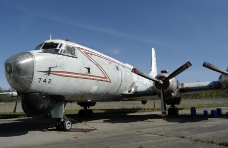 Canadair_CP-107_Argus_2_(CL-28-2),_Canada_-_Air_Force_AN0948887.jpg