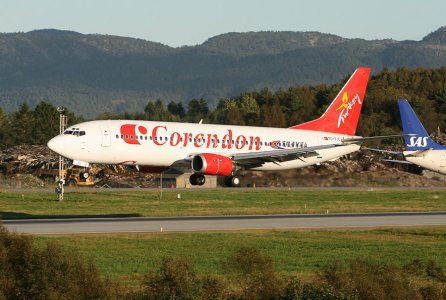 corendon_737-400_tc-tjc_c_10.-08-2007_.jpg
