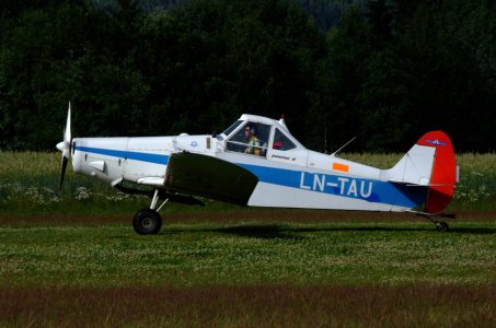 LN-TAURdscf1134.jpg