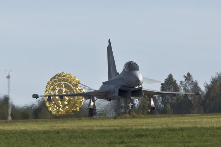 1y7j8328.jpg