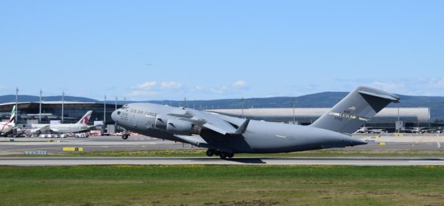 USAF C-17.jpg