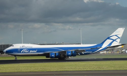 B-747-8.jpg