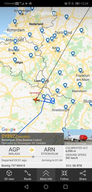 Screenshot_20190611_123422_com.flightradar24free.jpg