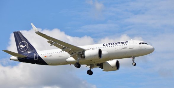 LH A320 neo, GM 09 JUL 2019.jpg