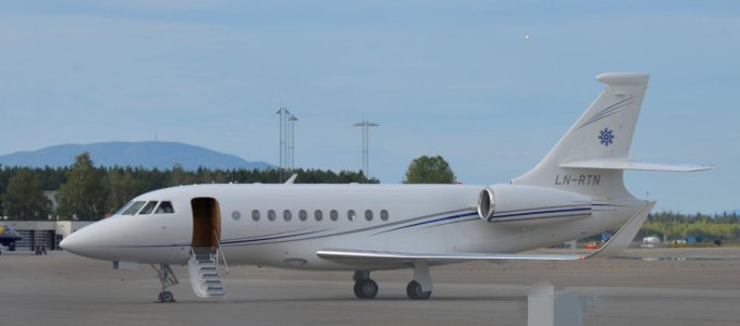 LN-RTN Falcon 2000 GM 11 JUL 2019.jpg