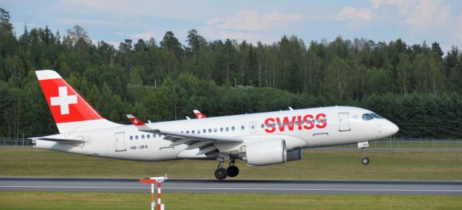 Swiss CS100 (A220) GM  11 JUL 2019.jpg