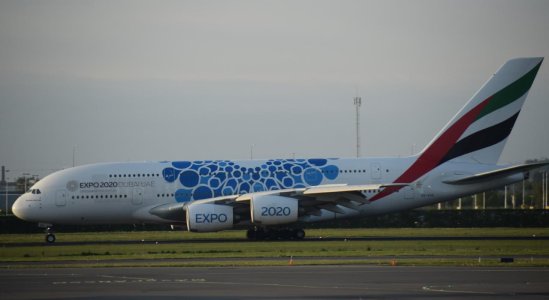 EK A380.jpg