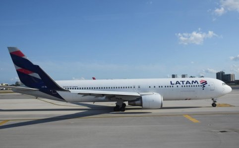 Latam, Miami.jpg