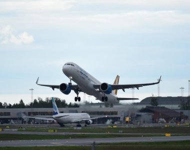 Apollo A321.jpg