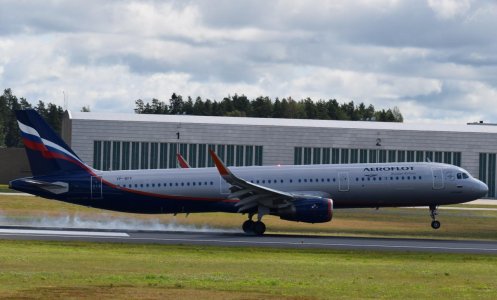 SU A321 VP-BFF.jpg