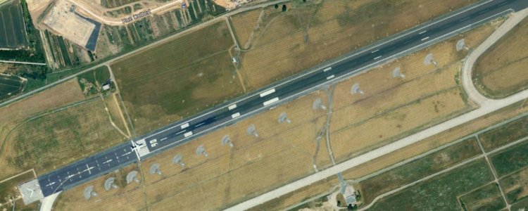ORY Turboclair RWY 06.jpg