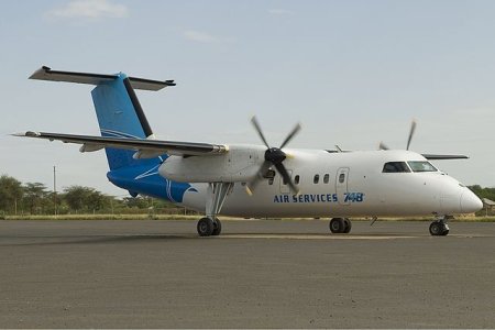 640px-748_Air_Services_De_Havilland_Canada_DHC-8-102A_Dash_8_Potters-1.jpg
