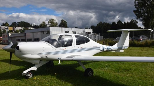 LN-NEZ Diamond Star.jpg