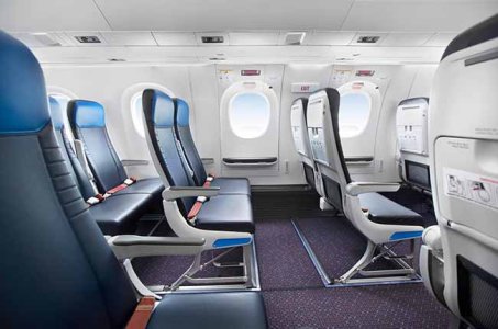 Embraer-E195-E2-KLM-interior_A-650-px.jpg