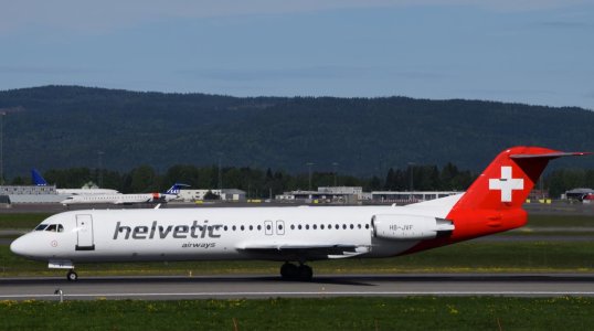 HB-JVF F100.jpg