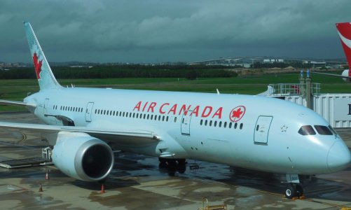 C-GHQQ AC B787.jpg