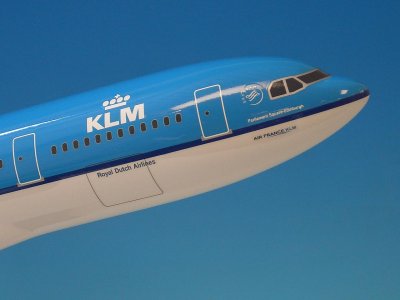 KL332.1.jpg