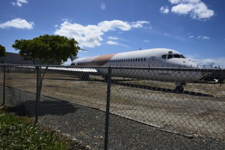 DC-9 HNL.jpg