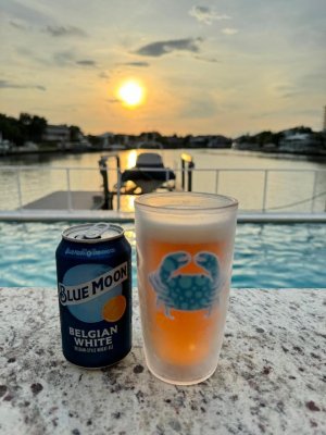54f40296-3eb6-433a-96b6-49571143b95e.jpg