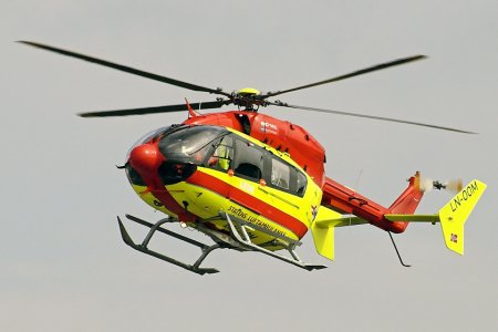 ln_oomxxxx4679.jpg