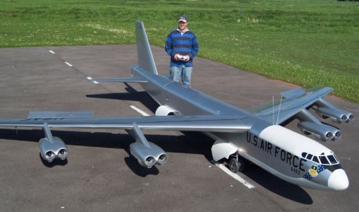 b52model4.jpg