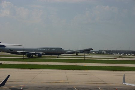 744757.jpg