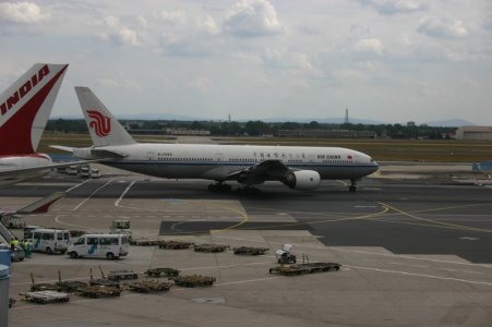 3airchina777.jpg