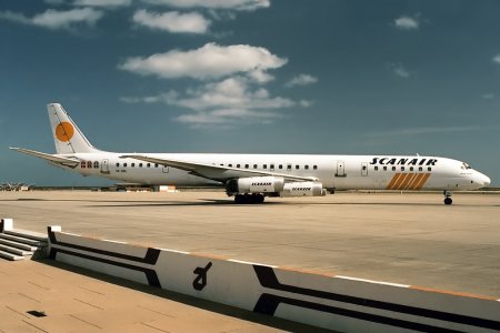 Douglas_DC-8-63,_Scanair_JP39128.jpg
