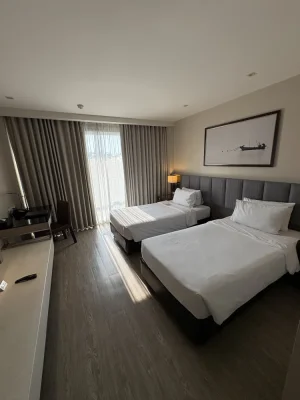 IMG_2075.webp IMG_2075.webp