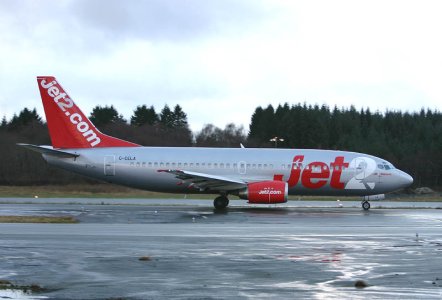 Jet2_G-CELA_b_31122006_.jpg