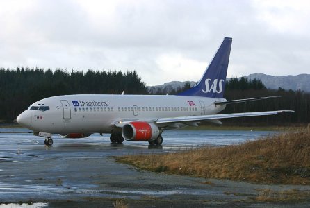 SAS_Braathens_737-783_LN-RNN_d_.jpg