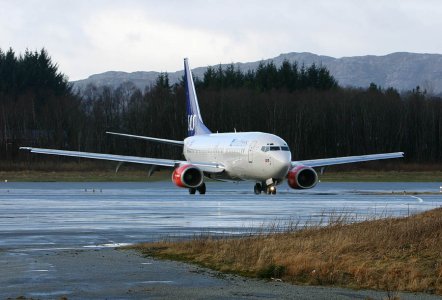 SAS_Braathens_737-783_LN-RNN_c_.jpg
