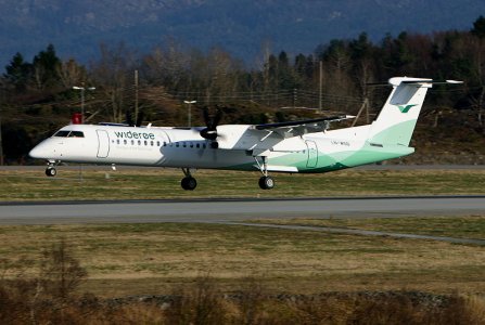 Widerøe_DHC_8-Q402_c_.jpg