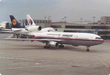 Malaysia DC-10.jpg