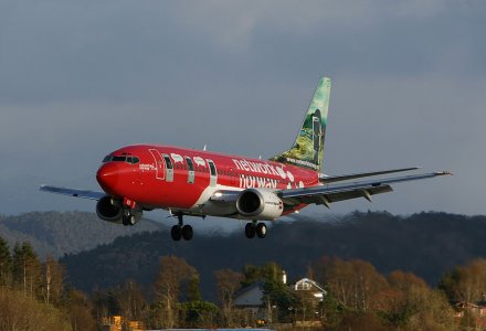 Norwegian_LN-KKX_a_17-04-2007_.jpg